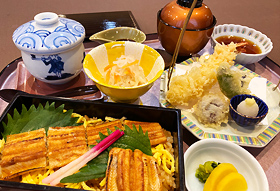 穴子めし天ぷら御膳 2,000円（税込2,200円）