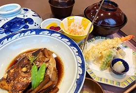 あらだき天ぷら御膳 1,800円（税込1,980円）